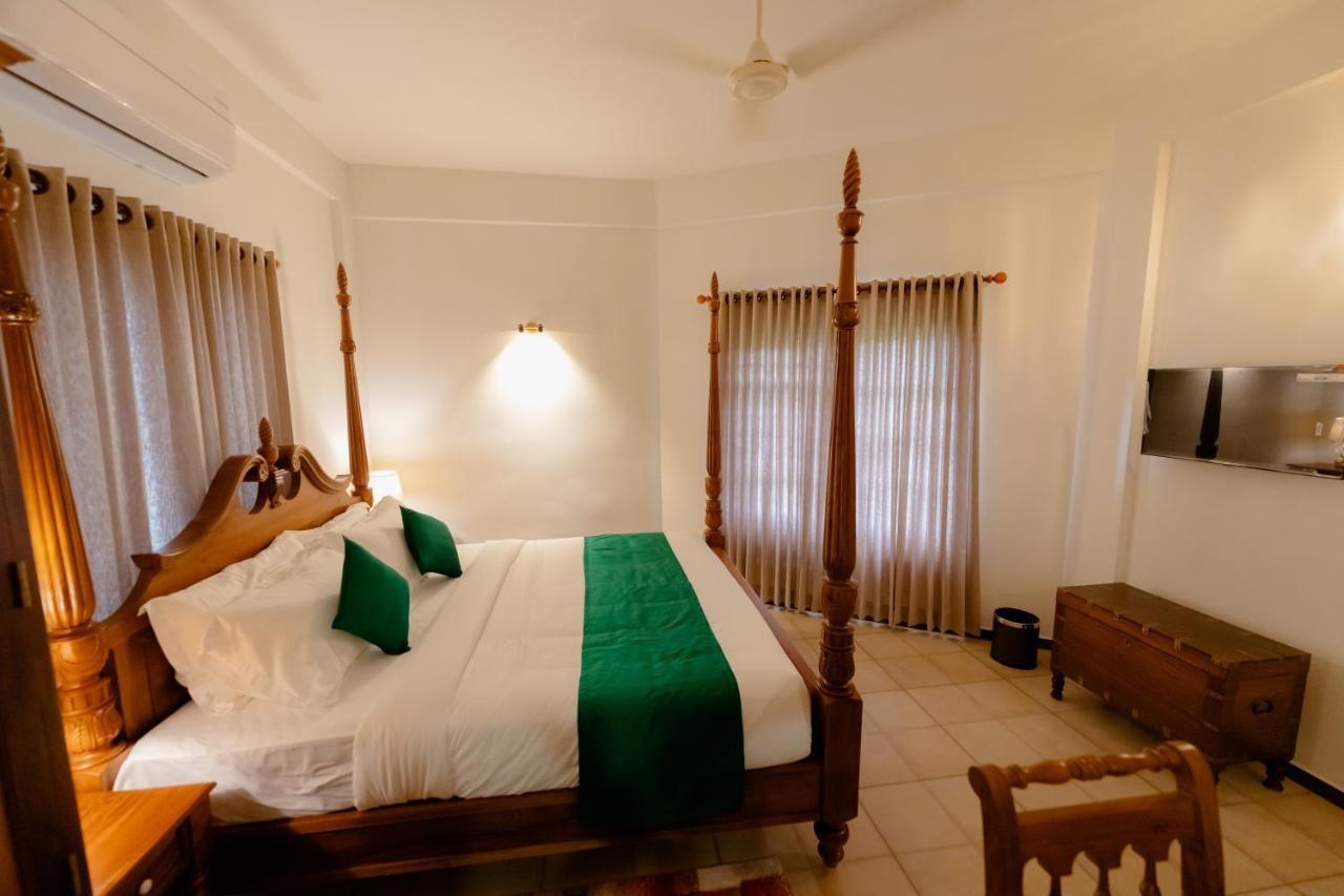 Seacoast Inn Fortkochi Fort Kochi Экстерьер фото
