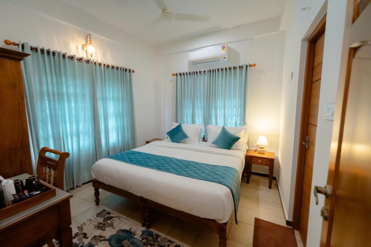 Seacoast Inn Fortkochi Fort Kochi Экстерьер фото