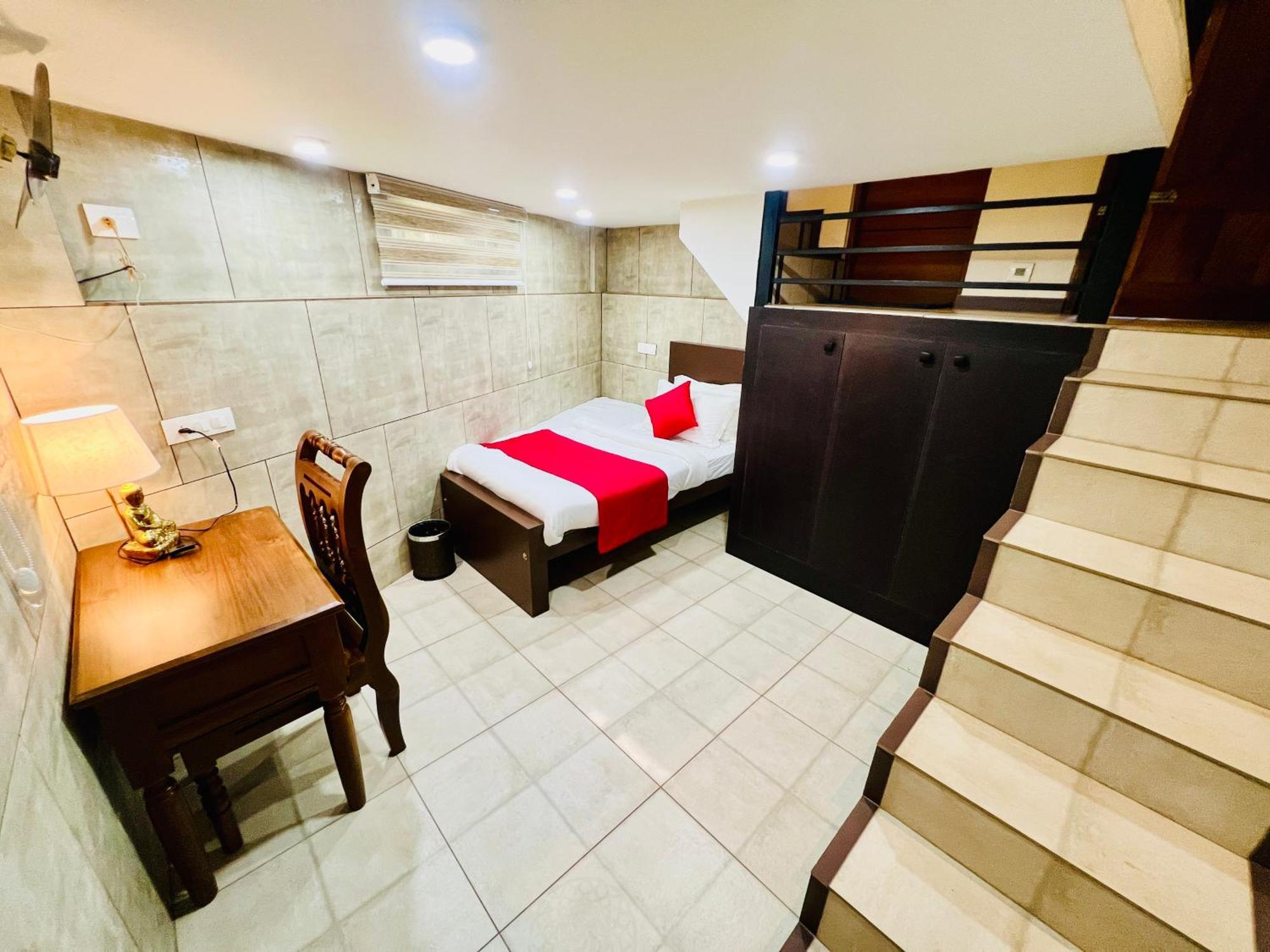 Seacoast Inn Fortkochi Fort Kochi Экстерьер фото